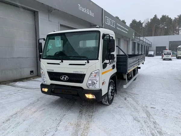 Бортовой грузовик Hyundai Mighty