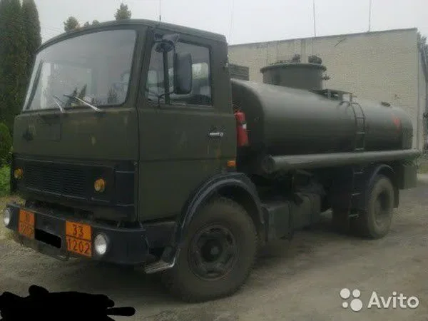 Бензовоз МАЗ 5337 топливоналивник
