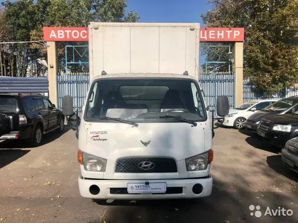 Промтоварный фургон Hyundai HD78