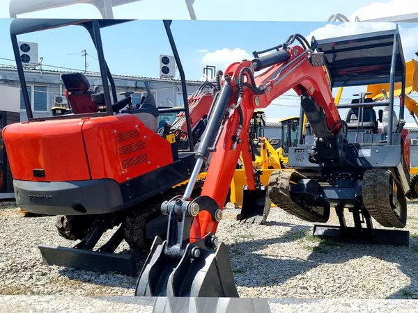 Мини-экскаватор XCMG XE15