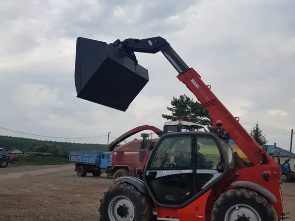 Ковш на телескопический погрузчик 2,5 м3 зерновой