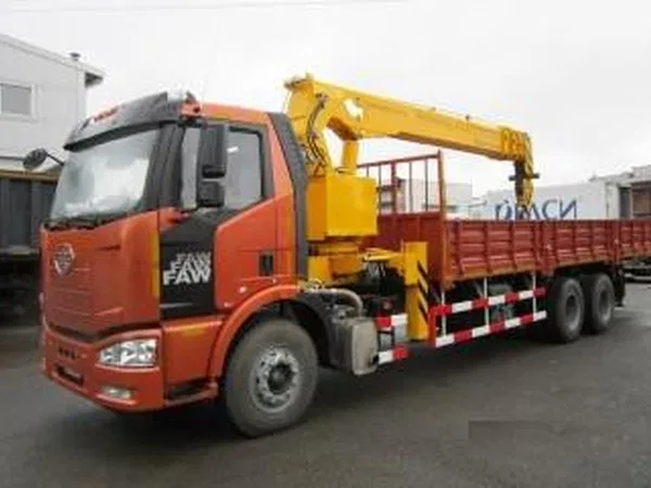 Бортовой грузовик с КМУ FAW CA5250