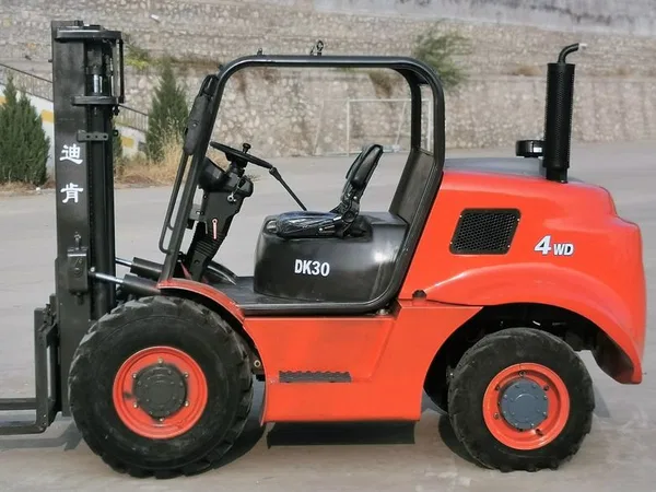 Вилочный погрузчик Megamax DK30-4