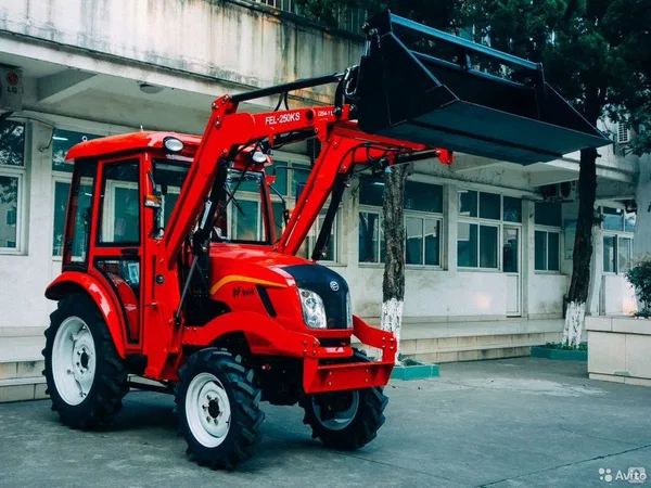 Мини-трактор DongFeng DF-244 с погрузчиком