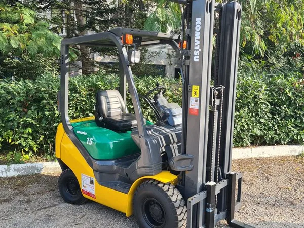 Вилочный погрузчик Komatsu FG18T-20