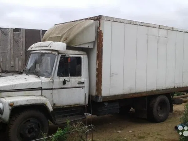 Грузовой фургон ГАЗ 474120