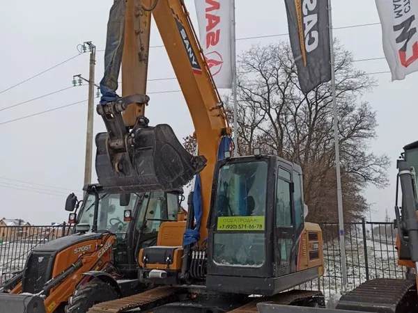 Гусеничный экскаватор Sany SY135C