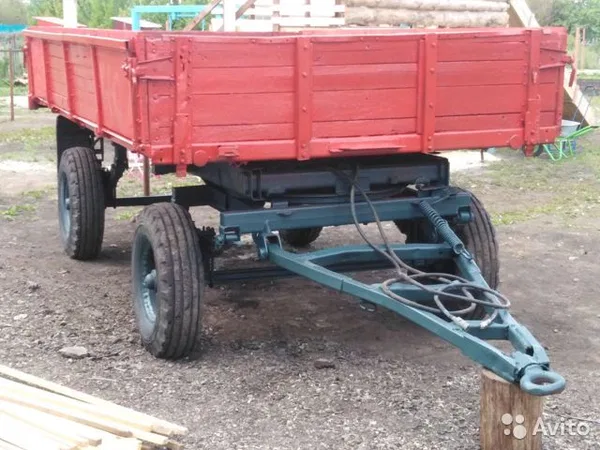 Тракторный прицеп 2ПТС-4
