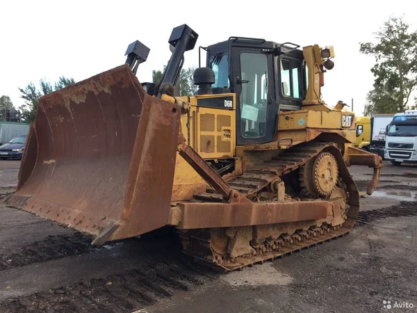 Гусеничный бульдозер Caterpillar D6R