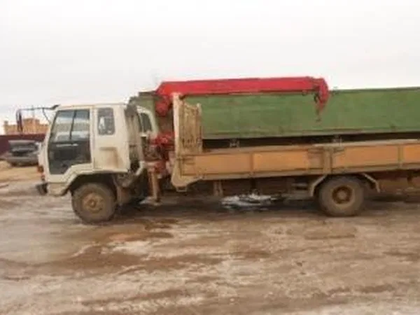 Бортовой грузовик с КМУ ISUZU Forward