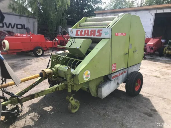 Пресс-подборщик Claas Rollant 44