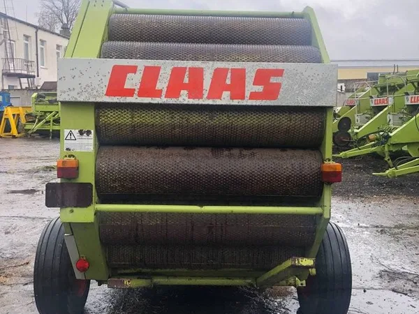 Пресс-подборщик Claas Rollant 44S