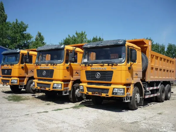 Самосвал SHACMAN (Shaanxi) F2000