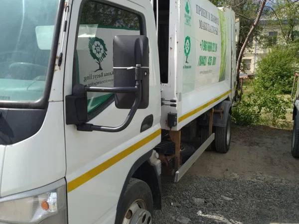 Мусоровоз Mitsubishi Fuso