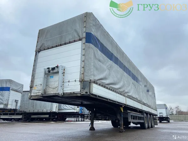Тентованный полуприцеп Schmitz Cargobull SPR24