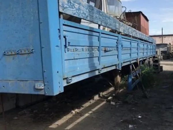Бортовой полуприцеп СЗАП 93271