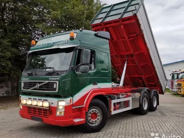Самосвал Volvo FM 400