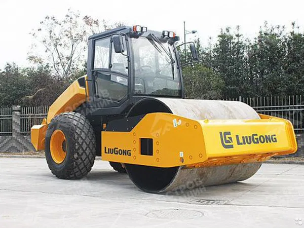 Грунтовый каток LiuGong CLG6614H