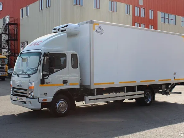 Рефрижераторный фургон JAC N80