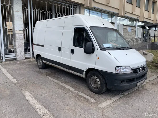 Цельнометаллический фургон FIAT Ducato