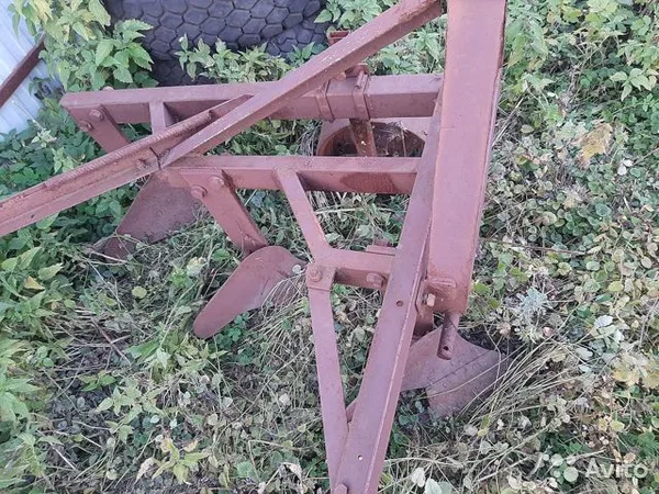 Плуг