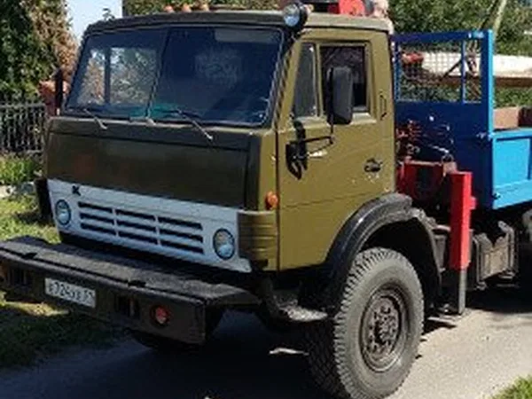 Бортовой грузовик с КМУ КамАЗ 4310