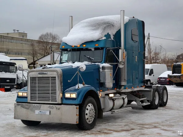 Седельный тягач Freightliner FLD
