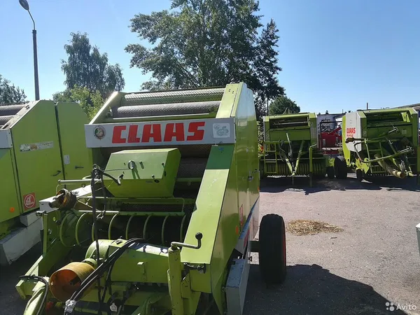 Пресс-подборщик Claas Rollant 44S