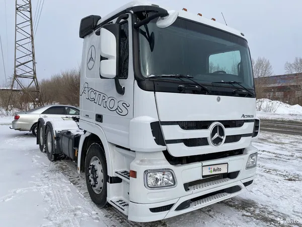 Седельный тягач Mercedes-Benz Actros 2641LS