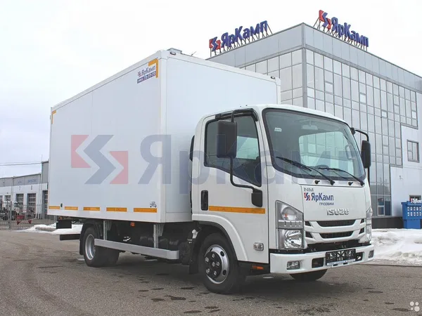 Изотермический фургон Isuzu NMR