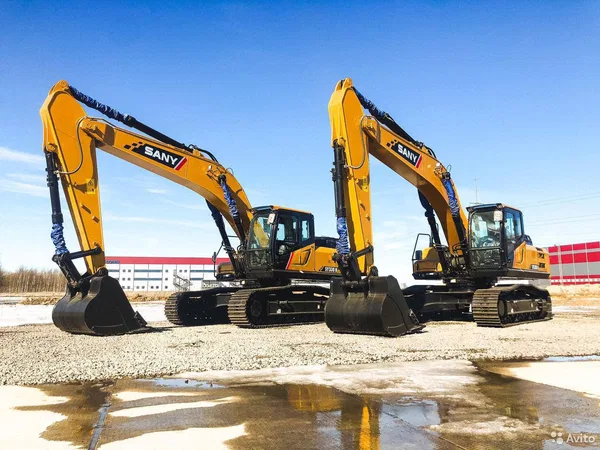 Гусеничный экскаватор Sany SY330H