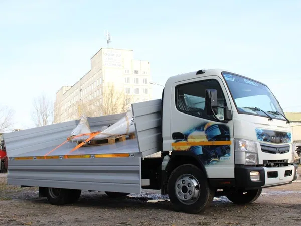 Самосвал Mitsubishi Fuso Canter TF