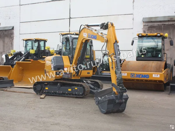 Мини-экскаватор XCMG XE55DA