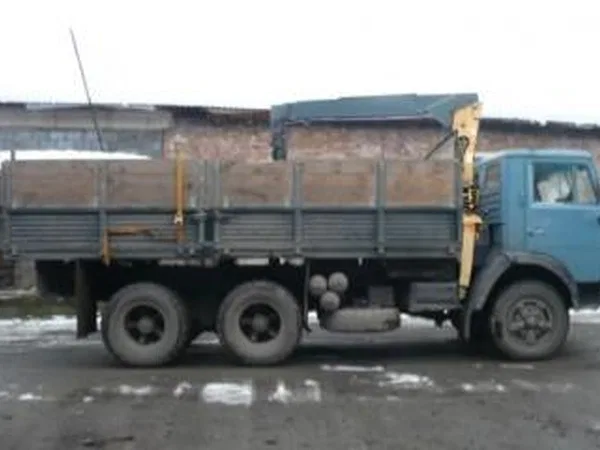 Бортовой грузовик с КМУ КамАЗ 5320