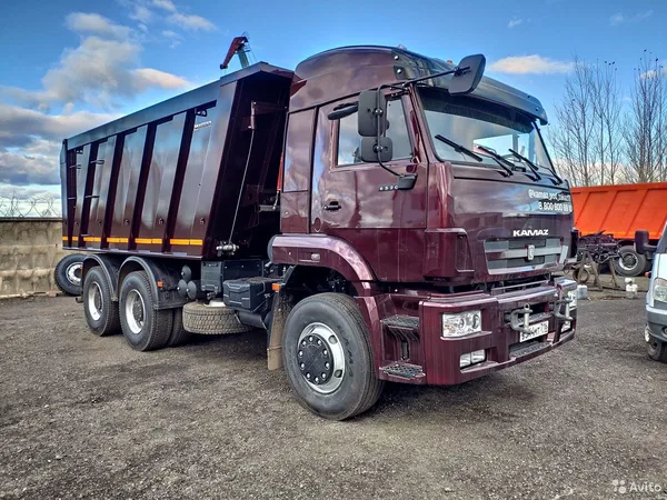 Самосвал КамАЗ 6520