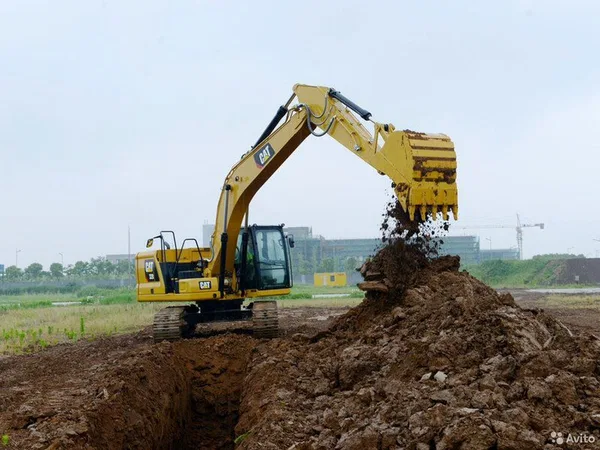 Гусеничный экскаватор Caterpillar 320