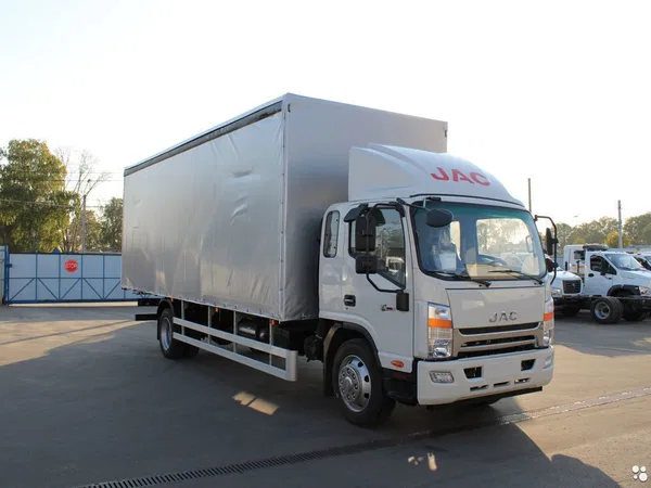 Тентованный грузовик JAC N120