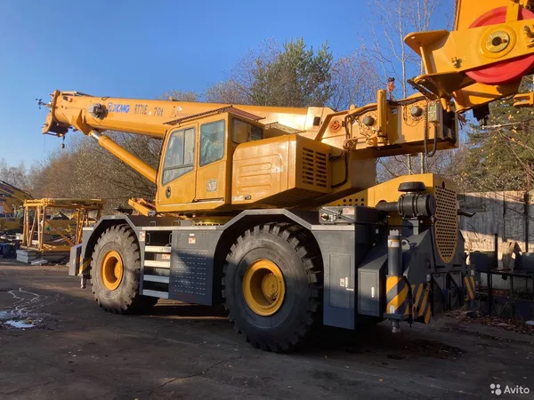 Самоходный кран XCMG RT70E