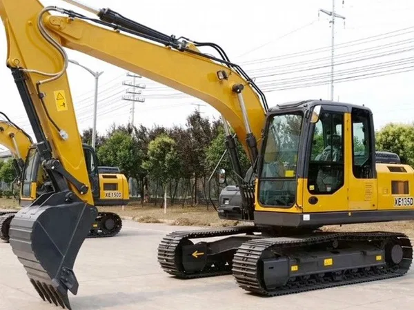 Гусеничный экскаватор XCMG XE135D