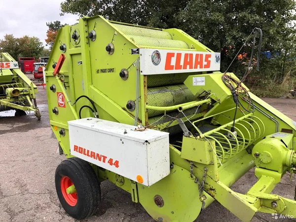 Пресс-подборщик Claas Rollant 44