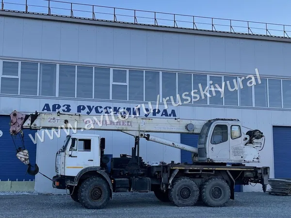 Автокран Челябинец КС-45721 на шасси КамАЗ