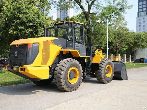 Фронтальный погрузчик LiuGong CLG842H