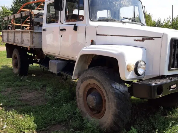 Бурильно-крановая машина Стройдормаш  БКМ-317.03 на шасси ГАЗ 33081
