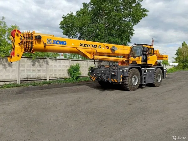 Самоходный кран XCMG XCR70