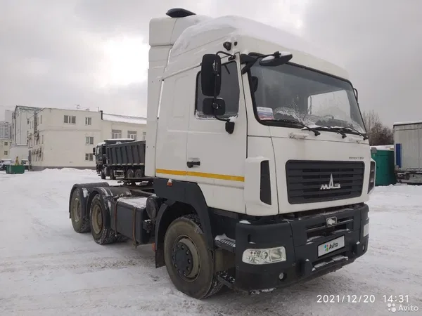 Седельный тягач МАЗ 6430В9-1420-010