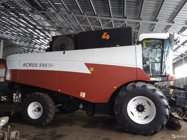 Зерноуборочный комбайн Ростсельмаш ACROS 595 Plus