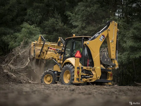 Экскаватор-погрузчик Caterpillar 428