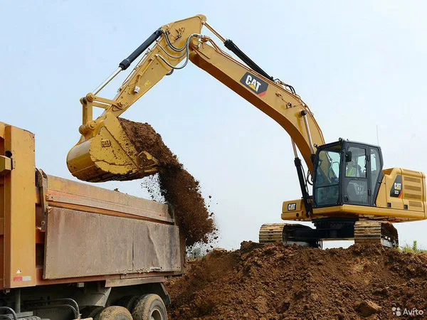 Гусеничный экскаватор Caterpillar 323