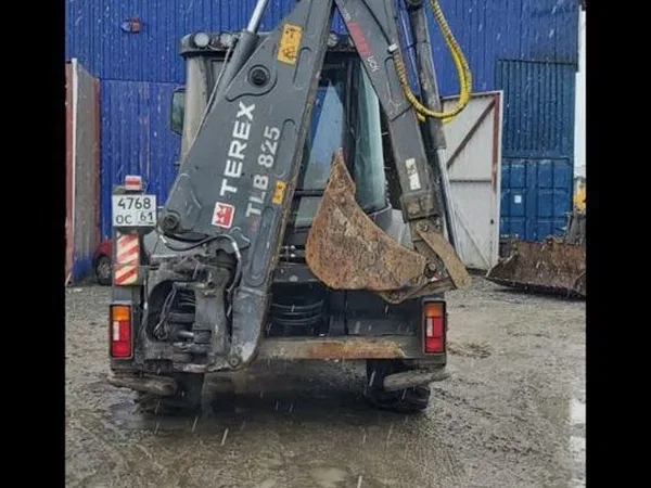 Экскаватор-погрузчик Terex TLB825, 2014