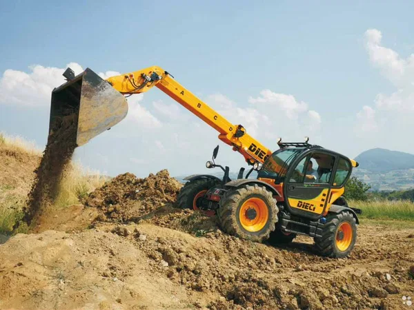 Телескопический погрузчик Dieci Agri Plus 40.7